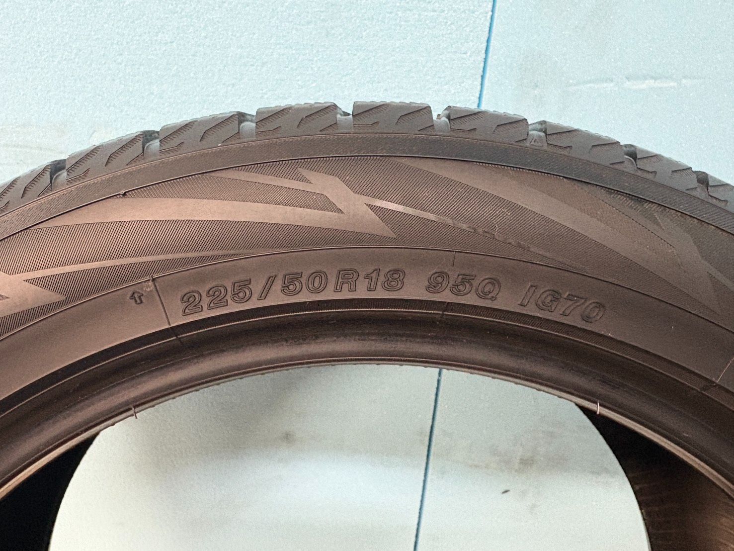 GUARDiG70 １８インチ