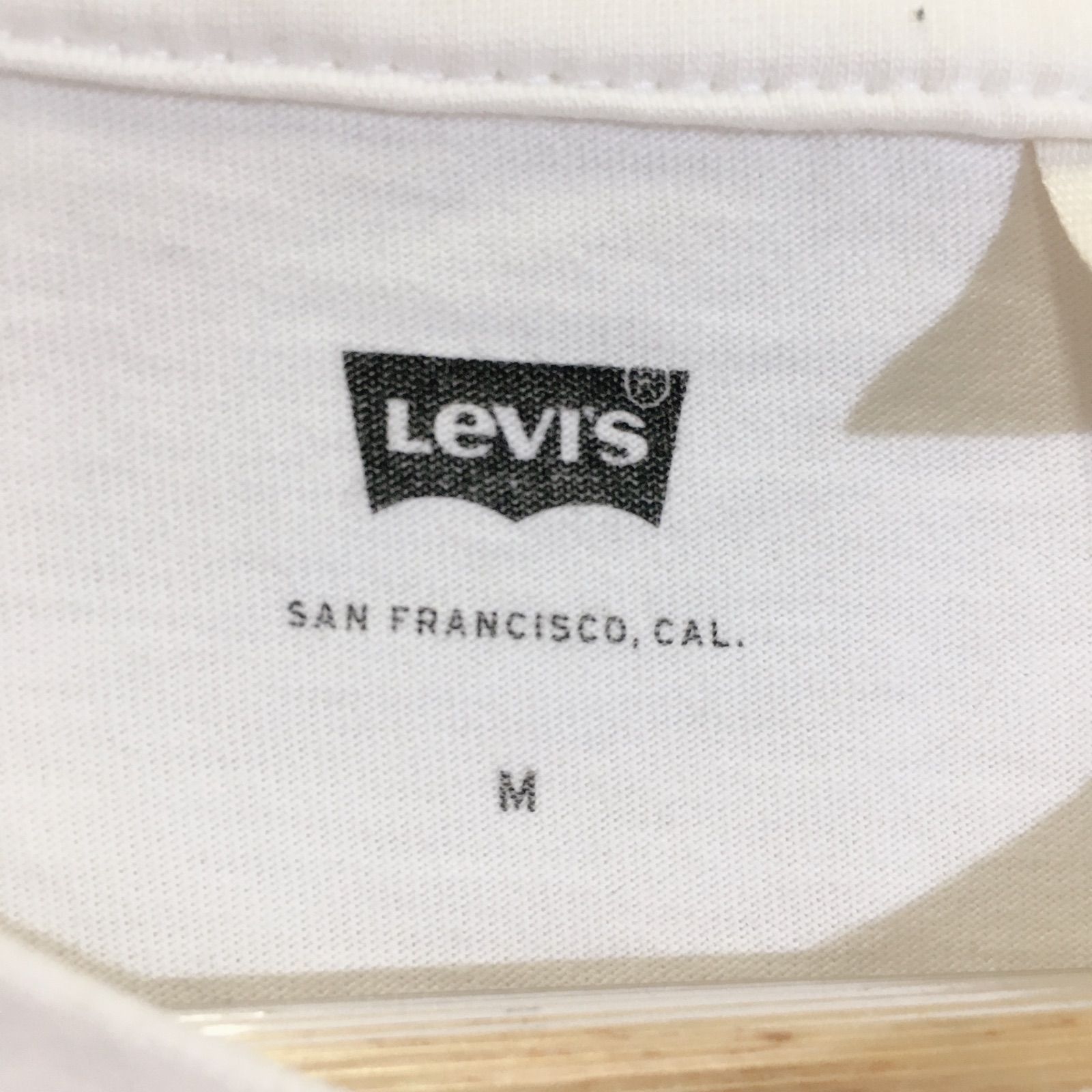 美品】Levi's リーバイス Tシャツ スヌーピー 白 半袖 トップス メンズ