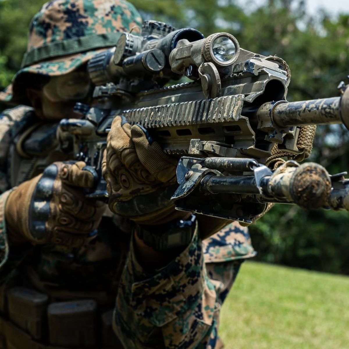 実物　美品　希少　オークリー　パイロットグローブ　Lサイズ　ニューカーキ 実物 美品 希少 オークリー パイロットグローブ Lサイズ ニュー