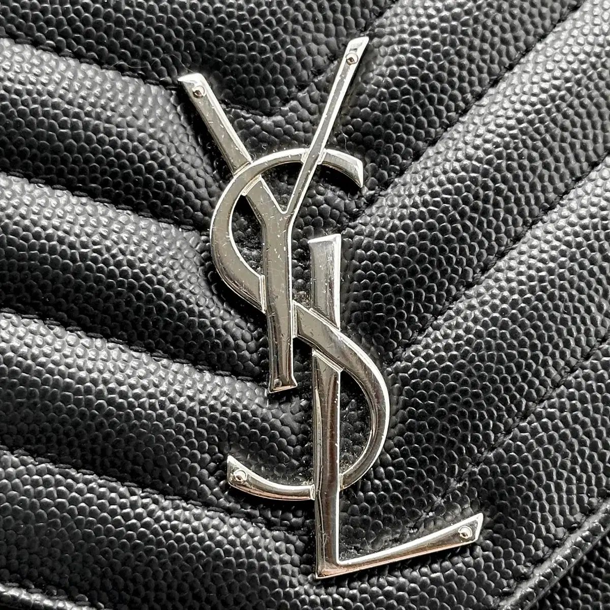 Laurent サンローラン