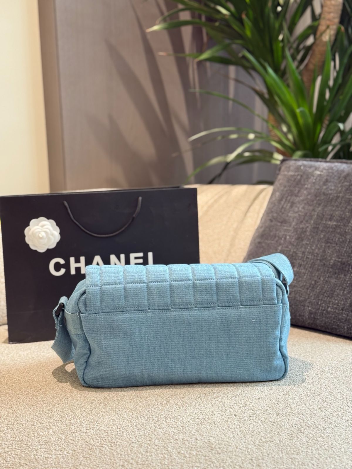 CHANEL vintage denim dress シャネル ヴィンテージ Chanel Denim Blue Vintage Dress '02 Versailles Collection 42