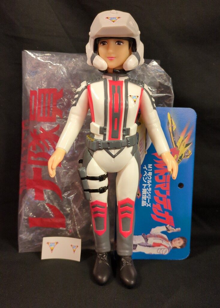 ウルトラマン ティガ レナ隊員 ヘルメット付M1号ウルトラシリーズイベント限定品 M1号ウルトラシリーズ イベント限定 フィギュア レナ隊員 ウルトラマン