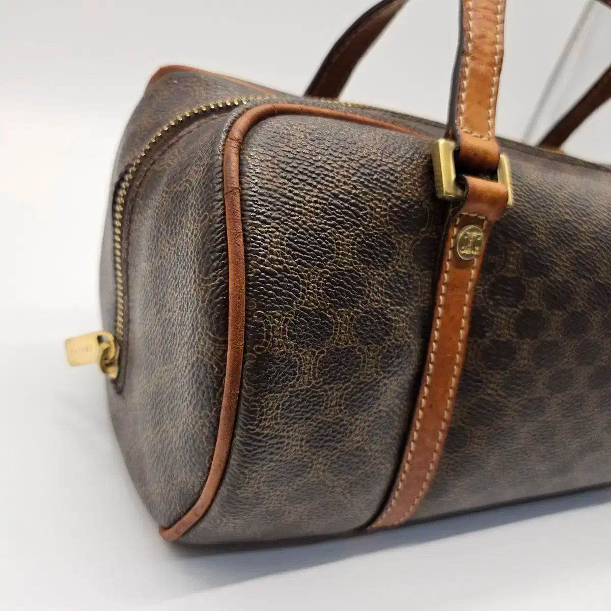 正規品 Celine(セリーヌ) 円筒型 バッグ STORES.jp（ストアーズ