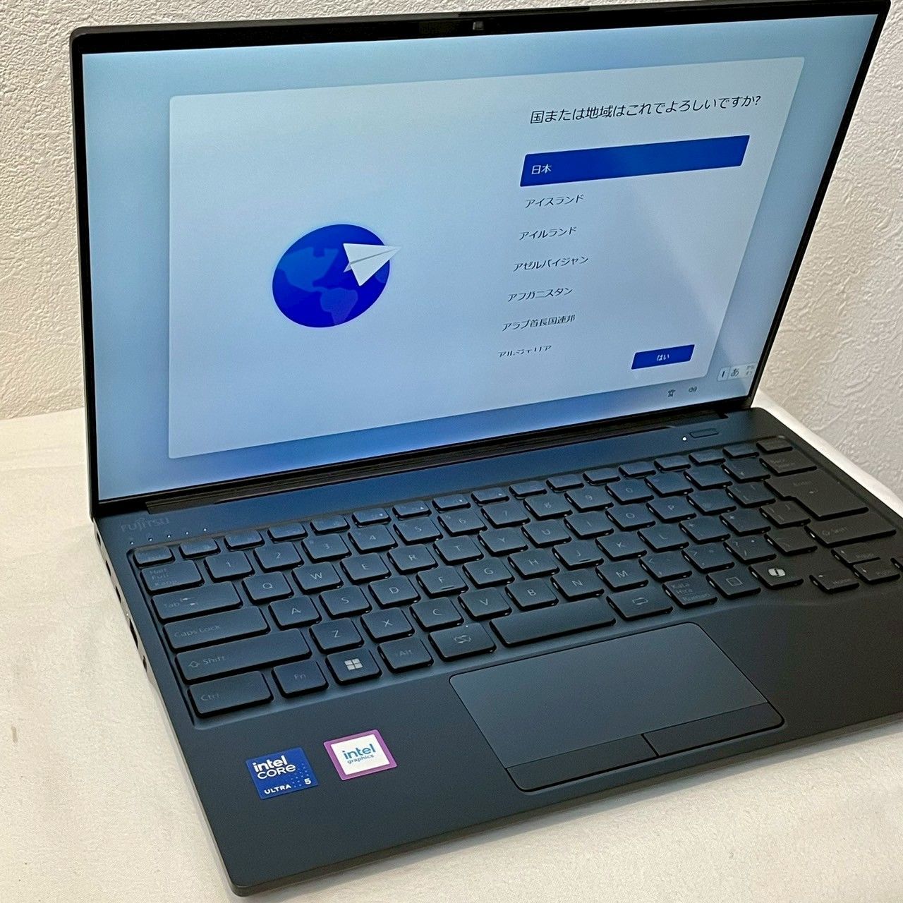 極美品】FMV/LIFEBOOK/Zero/Ultra/5/125U/8GB/SSD/256GB