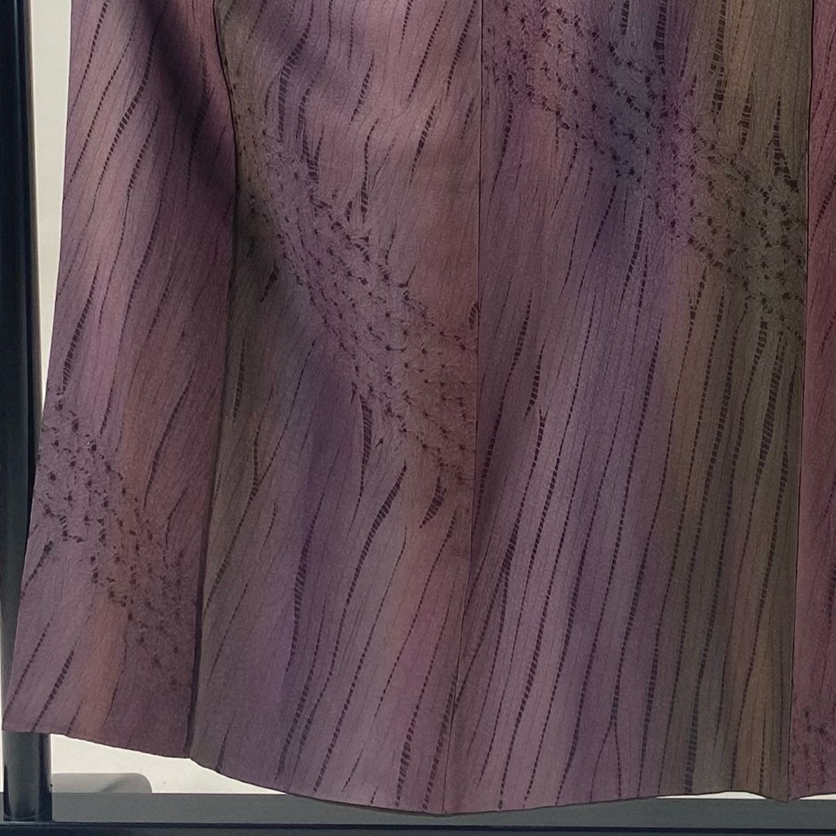 小紋 身丈155cm 裄丈65cm M 袷 幾何学 絞り ぼかし 茶紫 正絹 秀品