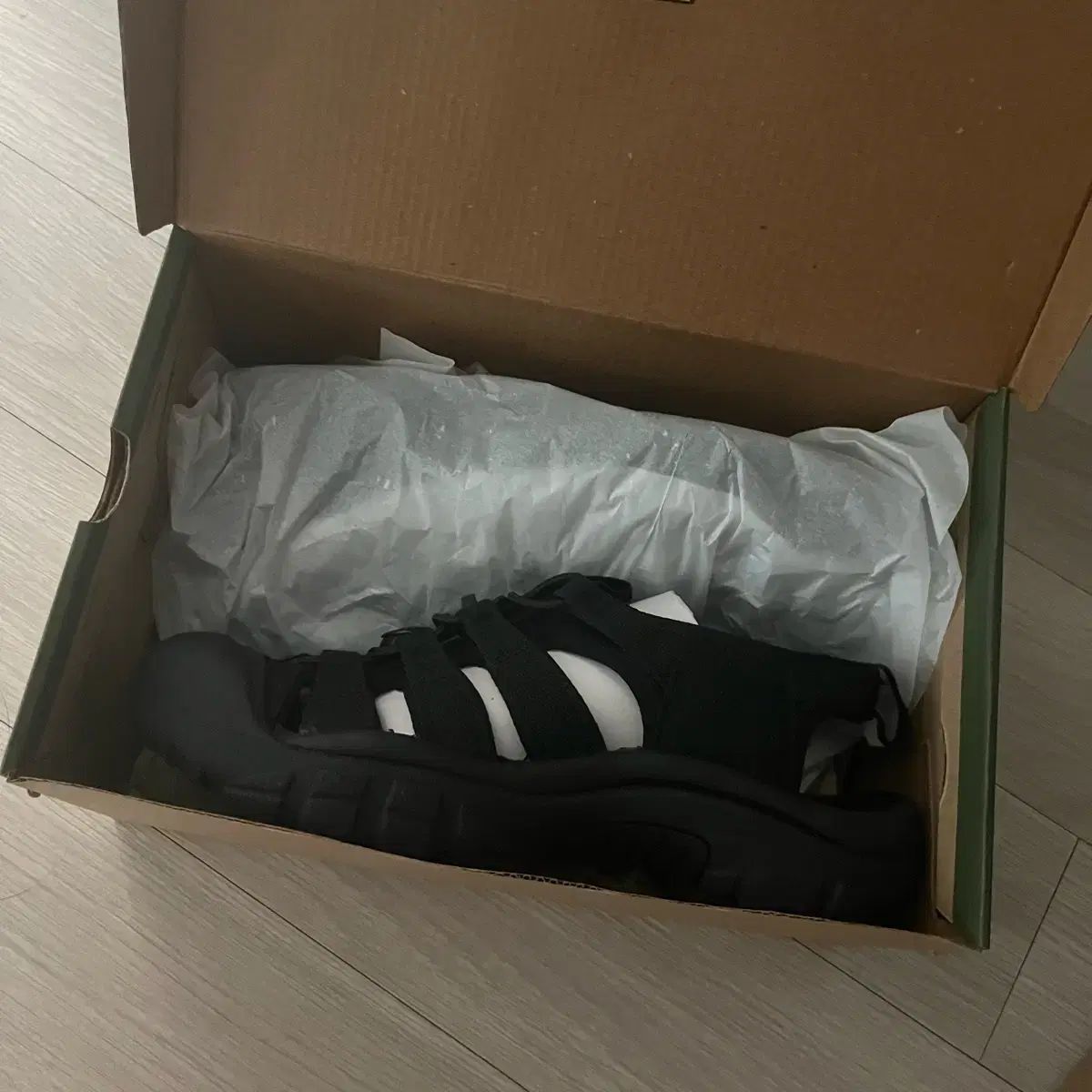 韓国限定 ニューバランス ボアサンダル ブラック 25cm 韓国限定)ニューバランス ボアスリッポン サンダル - メルカリ