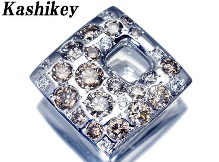 P212 【カシケイ】極上天然ダイヤモンドペンダントトップ K18PG