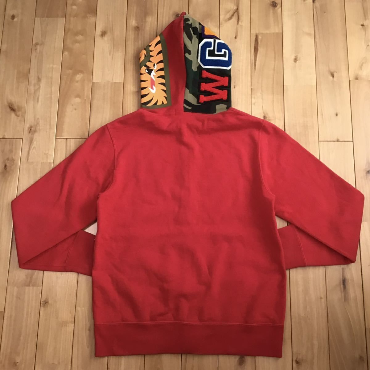 3*%様 BAPE Bapeland 1周年記念 シャーク パーカー Bapeland 1周年記念 シャーク パーカー Mサイズ shark full zip hoodie