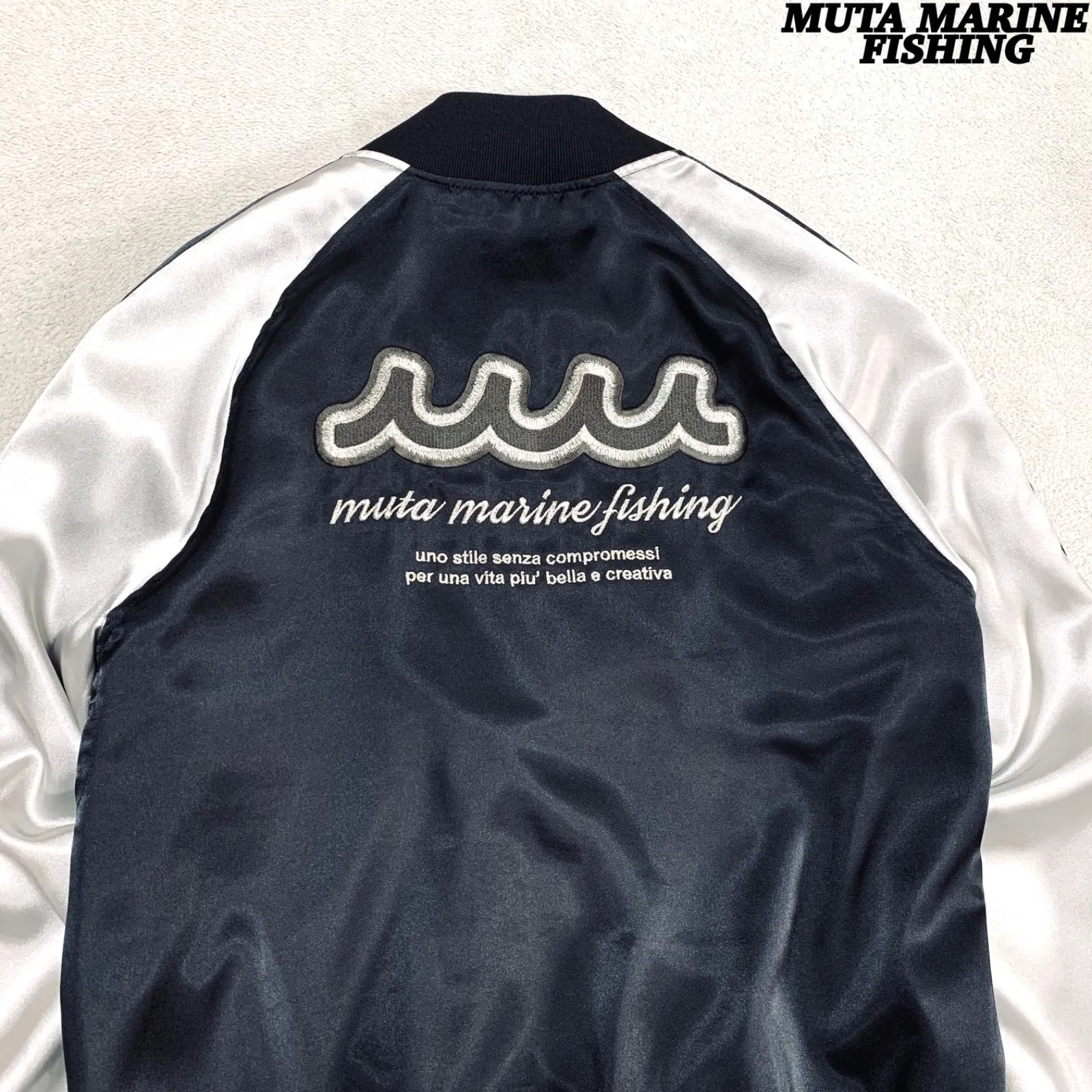 美品✨ ACANTHUS×muta スタジャン ラムレザー ネイビー ブラック 美品✨ ACANTHUS×muta スタジャン ラムレザー ネイビー ブラック