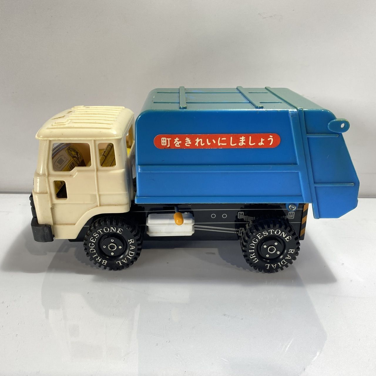 絶版レトロ 希少品 ダイヤ 清掃車 JAPAN 大きな ミニカー ゴミ