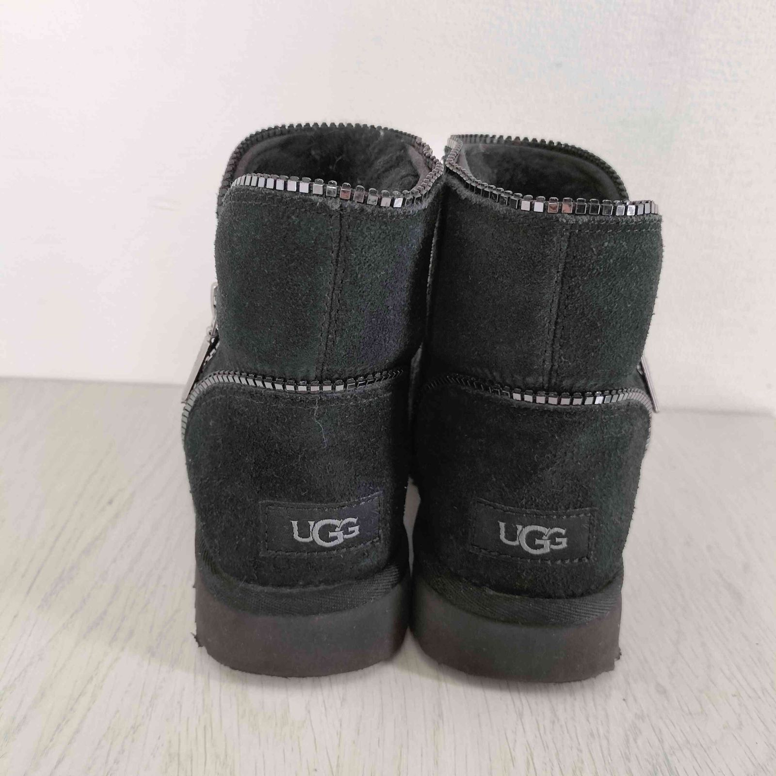 【未使用】UGG Mini Florence ミニフローレンス ムートンブーツ アグ UGG Mini Florence ミニ フローレンス ムートン ブーツ
