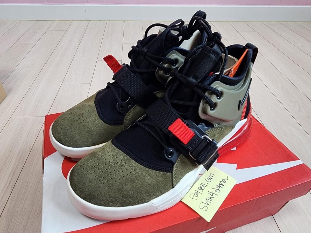 【雷市場（ポンジャン）商品韓国直送】270 ） NIKE(ナイキ) エアフォース 黒 オリーブ ハイ