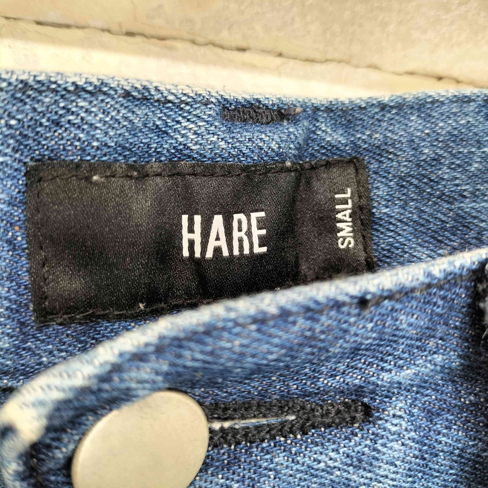 HARE　ブリーチデニムパンツ HARE ジーンズ ラインブリーチデニムパンツ(HARE) メンズ