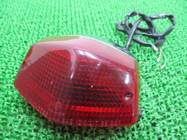 スティード400 テールランプ 040-0083 ホンダ 純正 中古 バイク 部品 NC26 割れ欠け無し 品薄 希少品 車検 Genuine