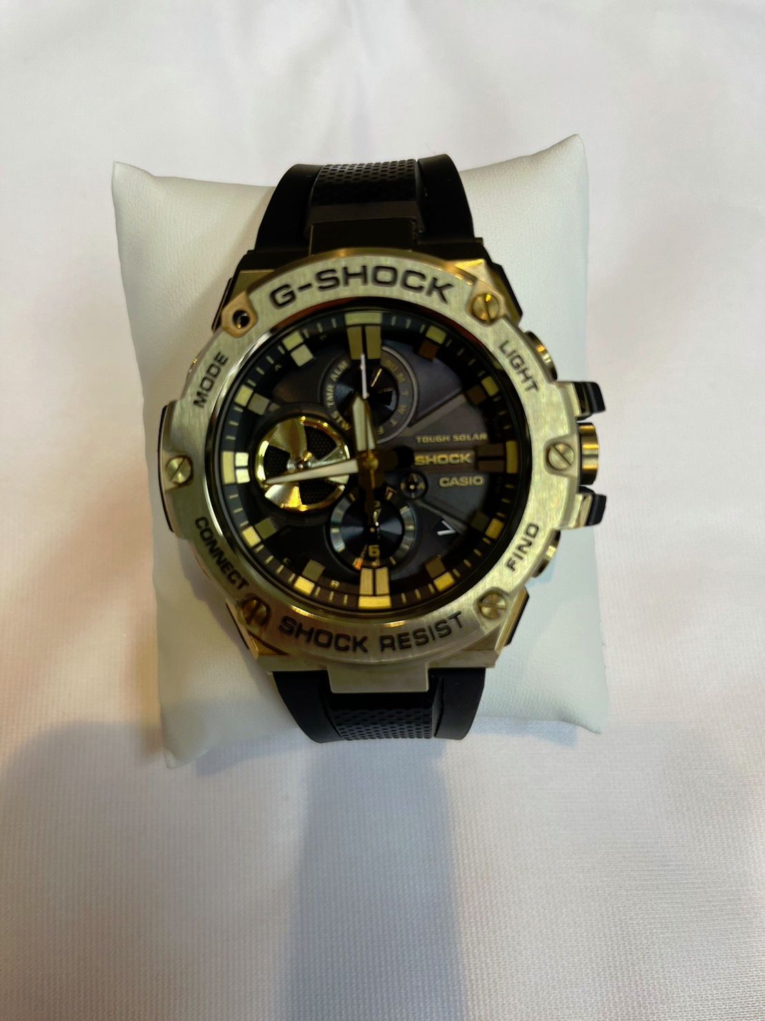 ♦120　G-SHOCK GST-B100GB-1A9JF G-SHOCK ゴールド腕時計　中古美品