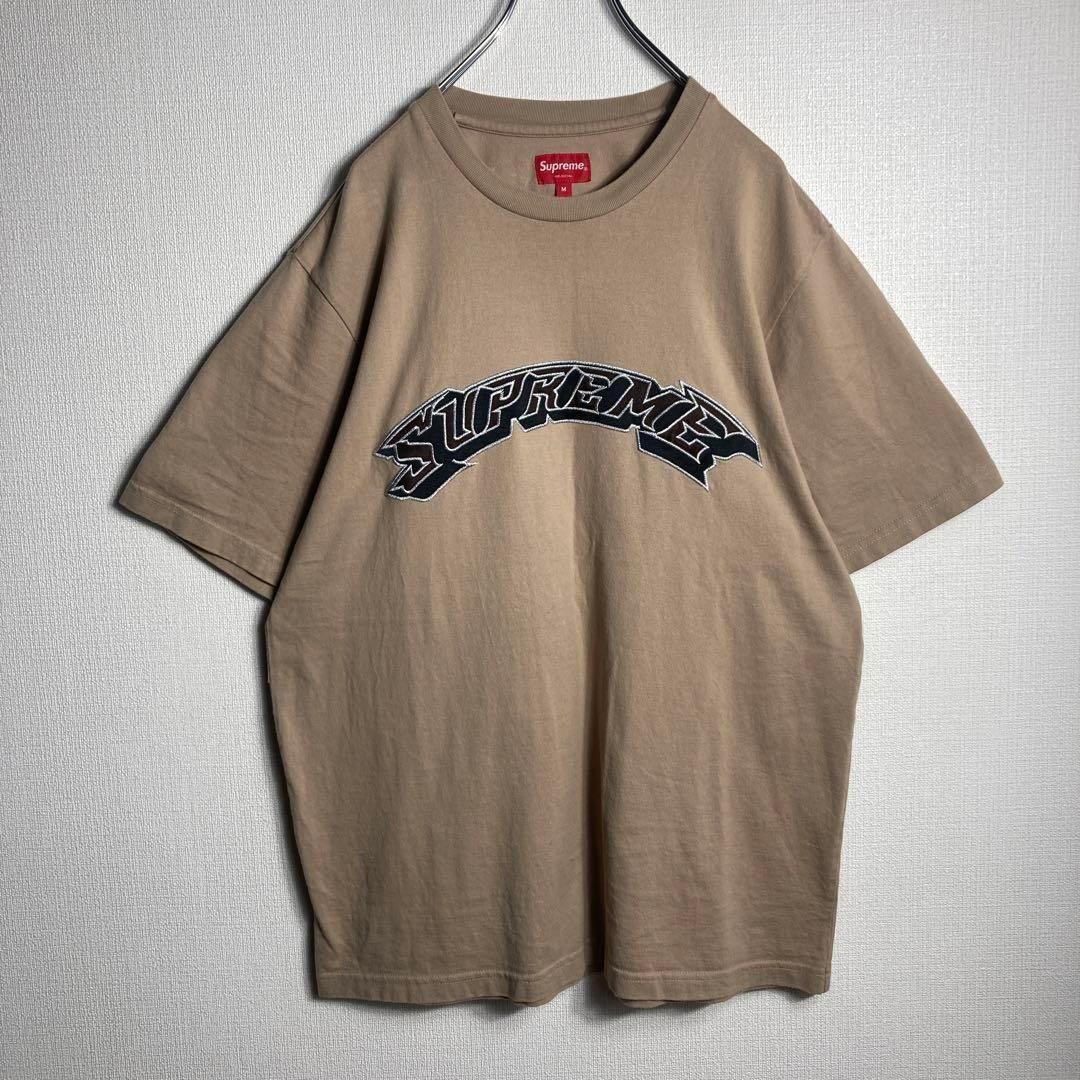 即完売モデル】シュプリームアーチロゴ刺繍人気カラーTシャツMベージュ