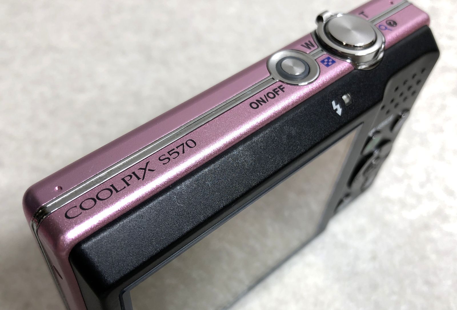 【美品】デジカメ　Nikon COOLPIX S570 ピンク Amazon.com : Nikon Coolpix S570 12MP Digital Camera with 5x
