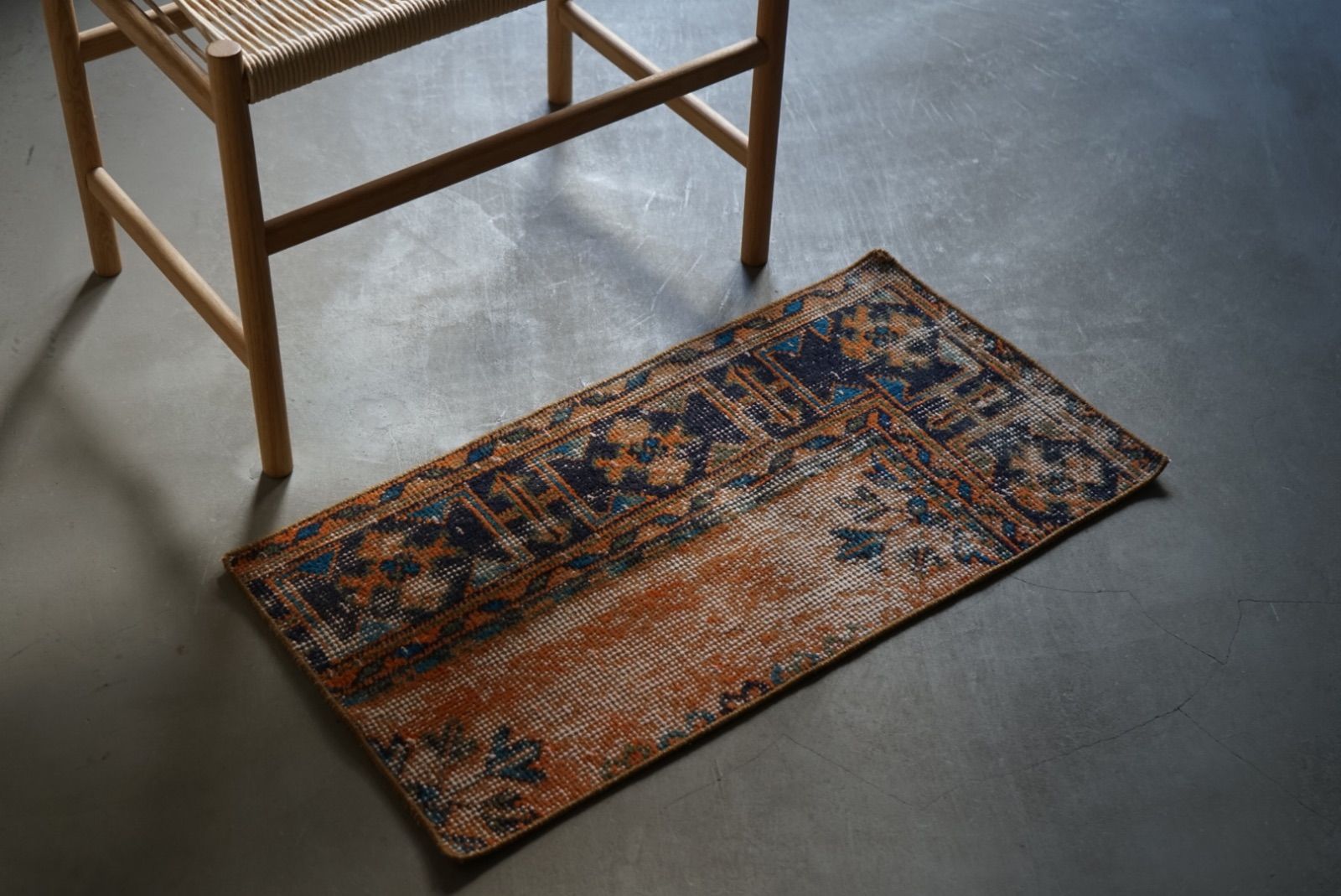 ヴィンテージラグ トルコ スモールラグ オレンジ 80 × 42 cm No.TR25162