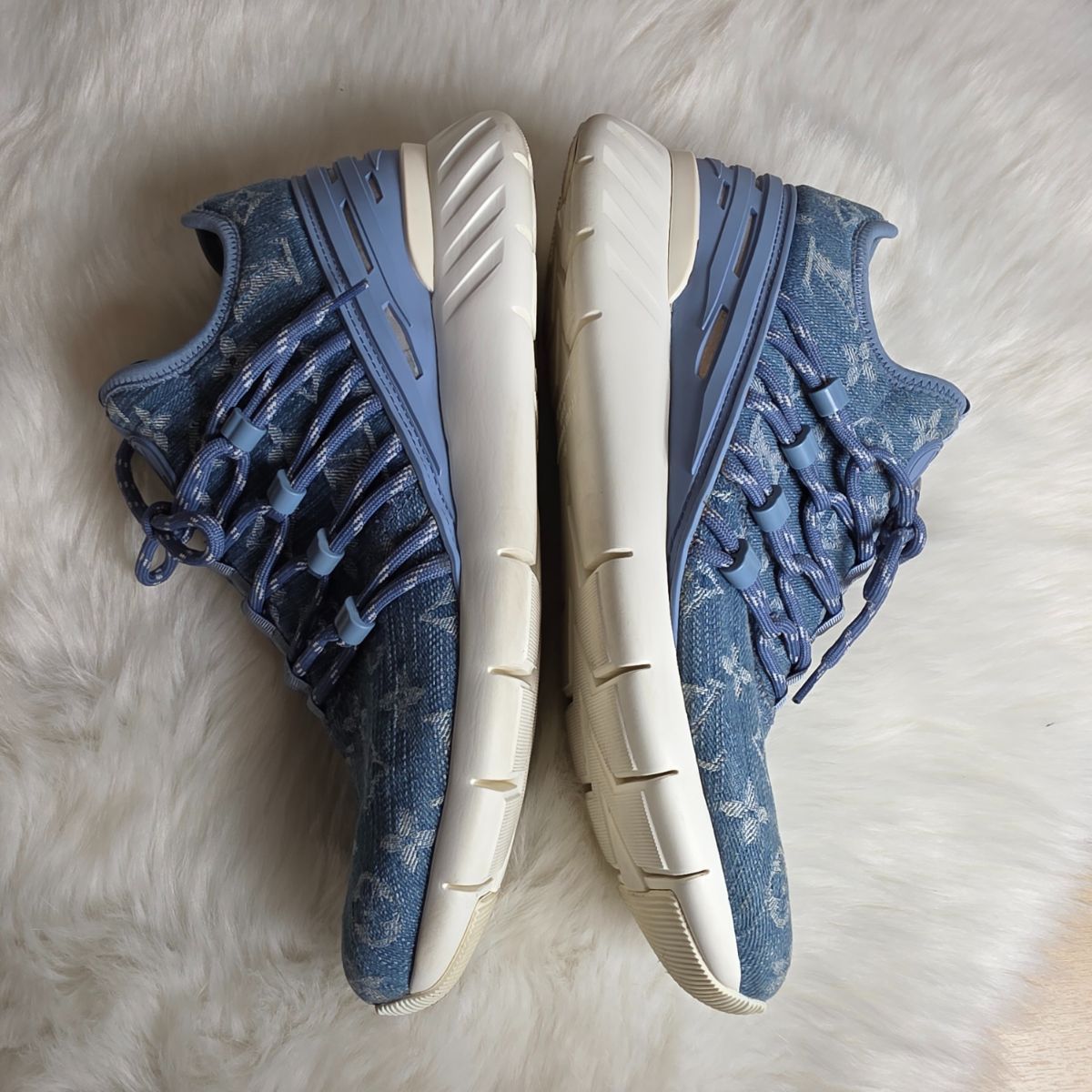 LOUIS VUITTON ルイヴィトン ローカット モノグラムデニム ファスト