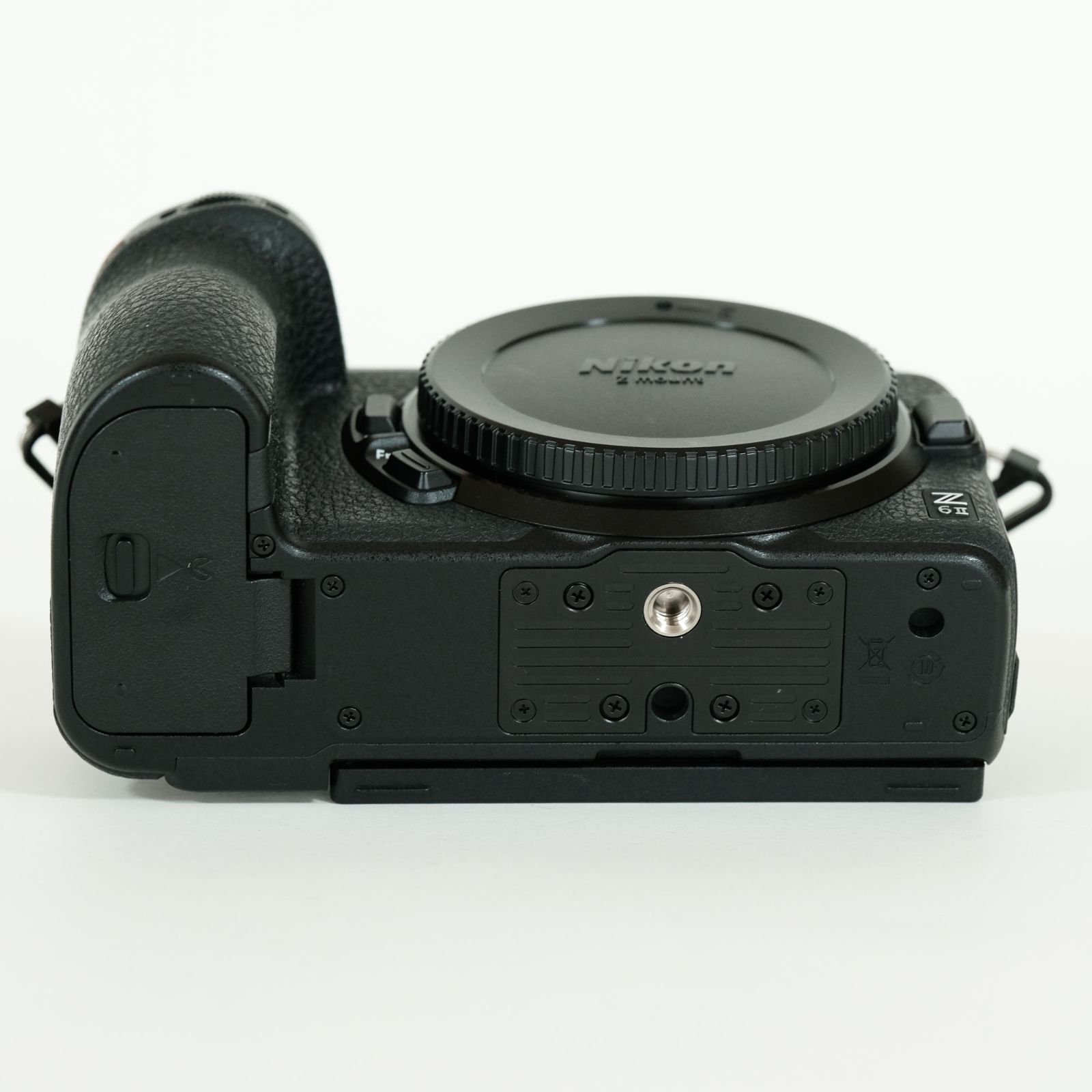 美品｜シャッター数7,616回｜バッテリーグリップ付] Nikon Z 6II 