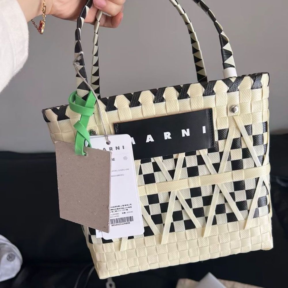 MARNI マルニ フラワーカフェ バッグ アニマルバスケット ピクニックバッグ マルニマーケット カゴバッグ ストローバッグ 軽量 黒白 - メルカリ