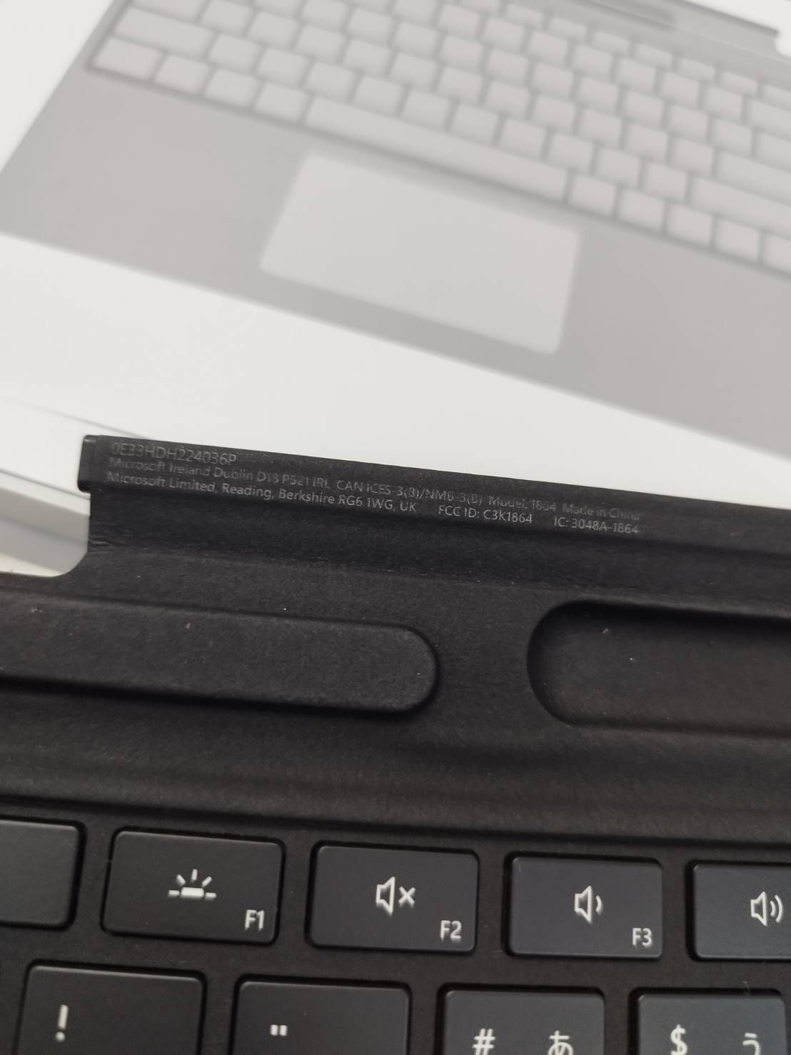 訳アリ】Microsoft Surface Pro Signature キーボード 1864 - メルカリ