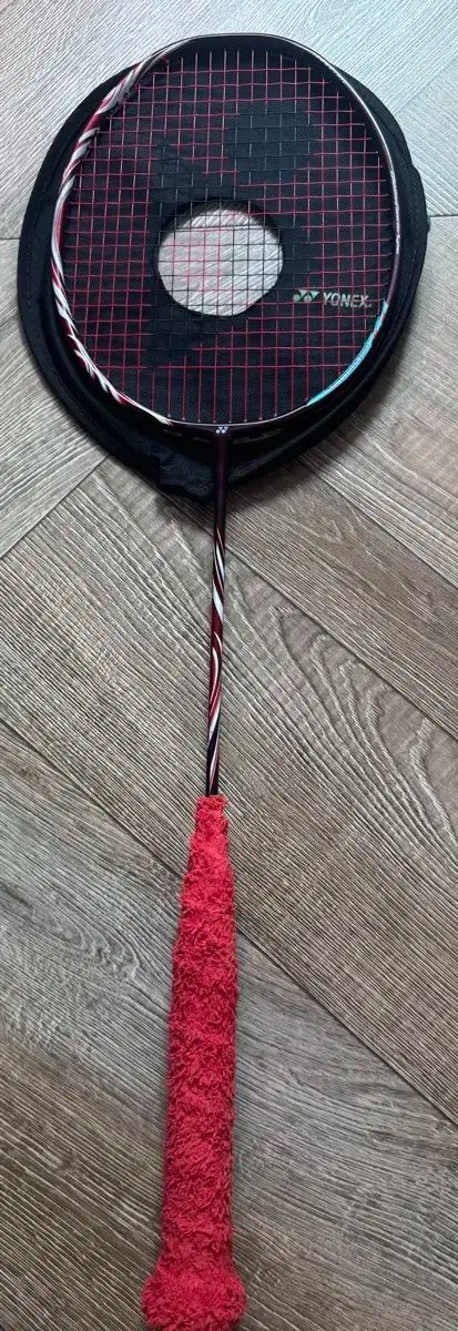 YONEX ヨネックス ASTROX アストロクス 100zz クレナイ 4u