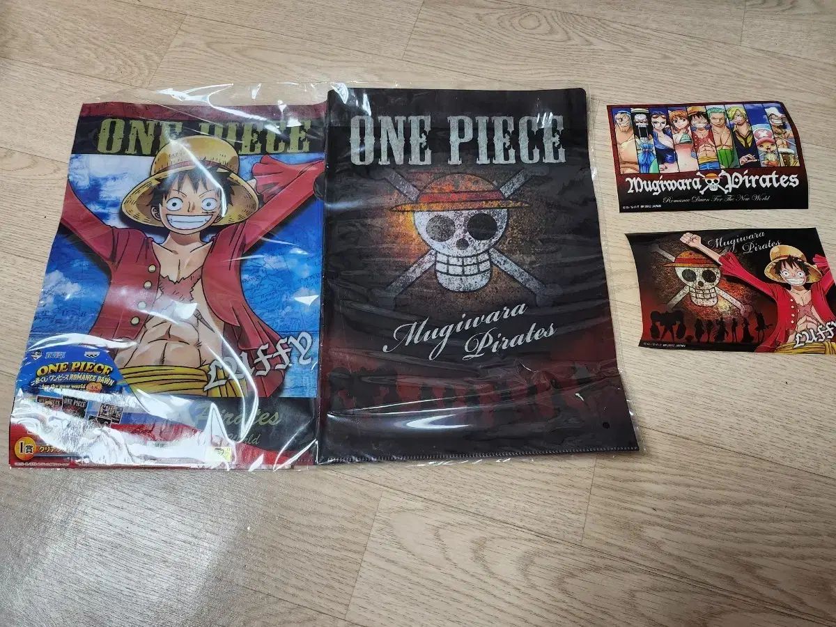 ONE PIECE(ワンピース) クリアファイル 2 種 セット (新品