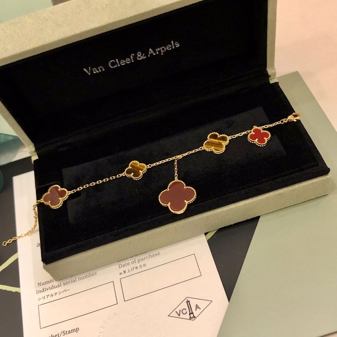 Van Cleef & Arpels] マジック アルハンブラ 6連フラワー