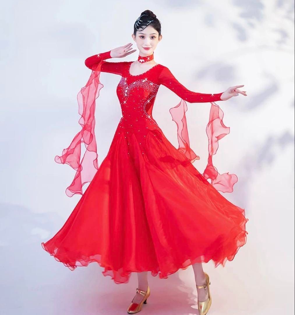 新品未使用豪華ストーン付きスタンダードドレス 競技会やデモでも輝く