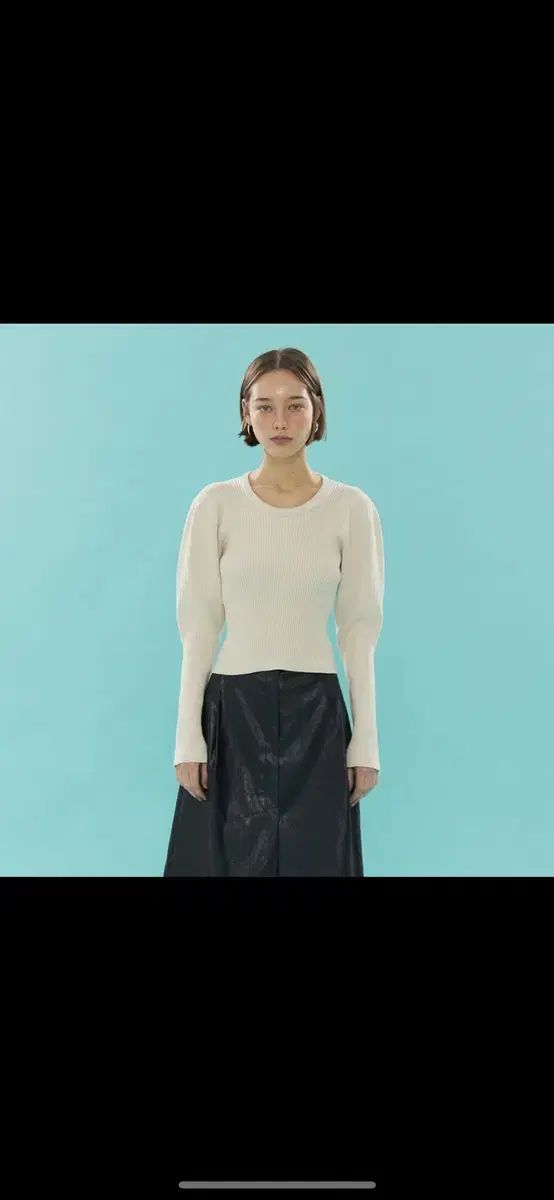 アイ ボリューム スリーブ ニット アイボリー