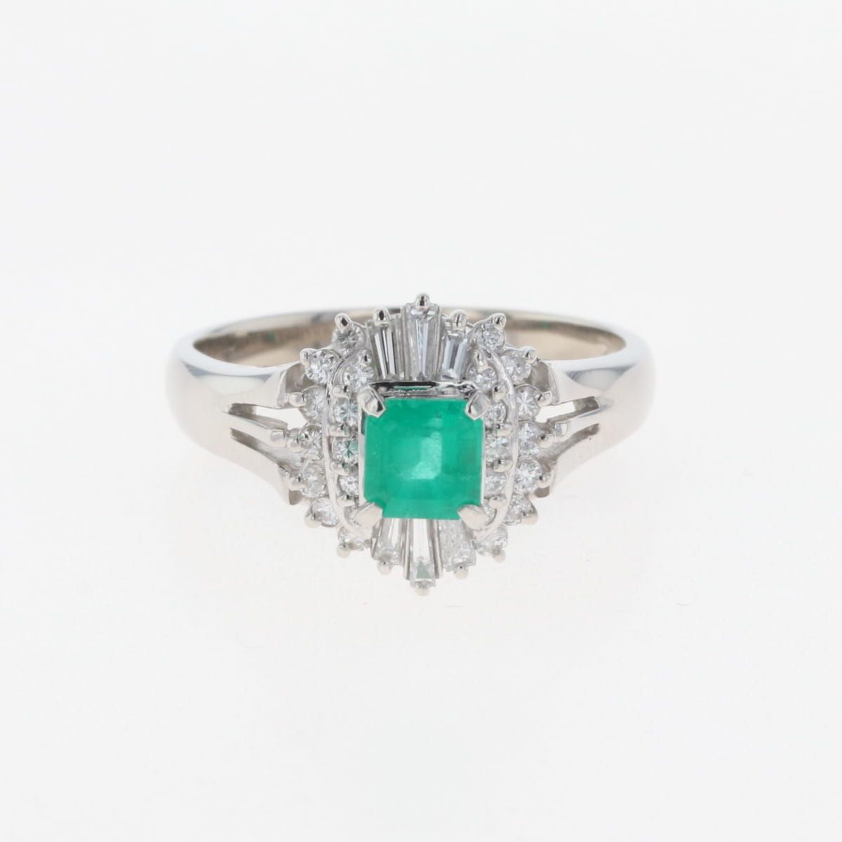 在庫一掃】 エメラルド デザインリング プラチナ 指輪 メレダイヤ  