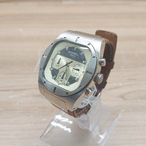 ◇ DIESEL ディーゼル DZ-4111 クロノグラフ クオーツ レトロ調 腕時計