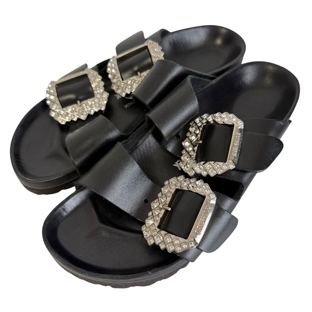 ラスト1マノロブラニク サテン×ビジュー フラット サンダル 青 ブルー