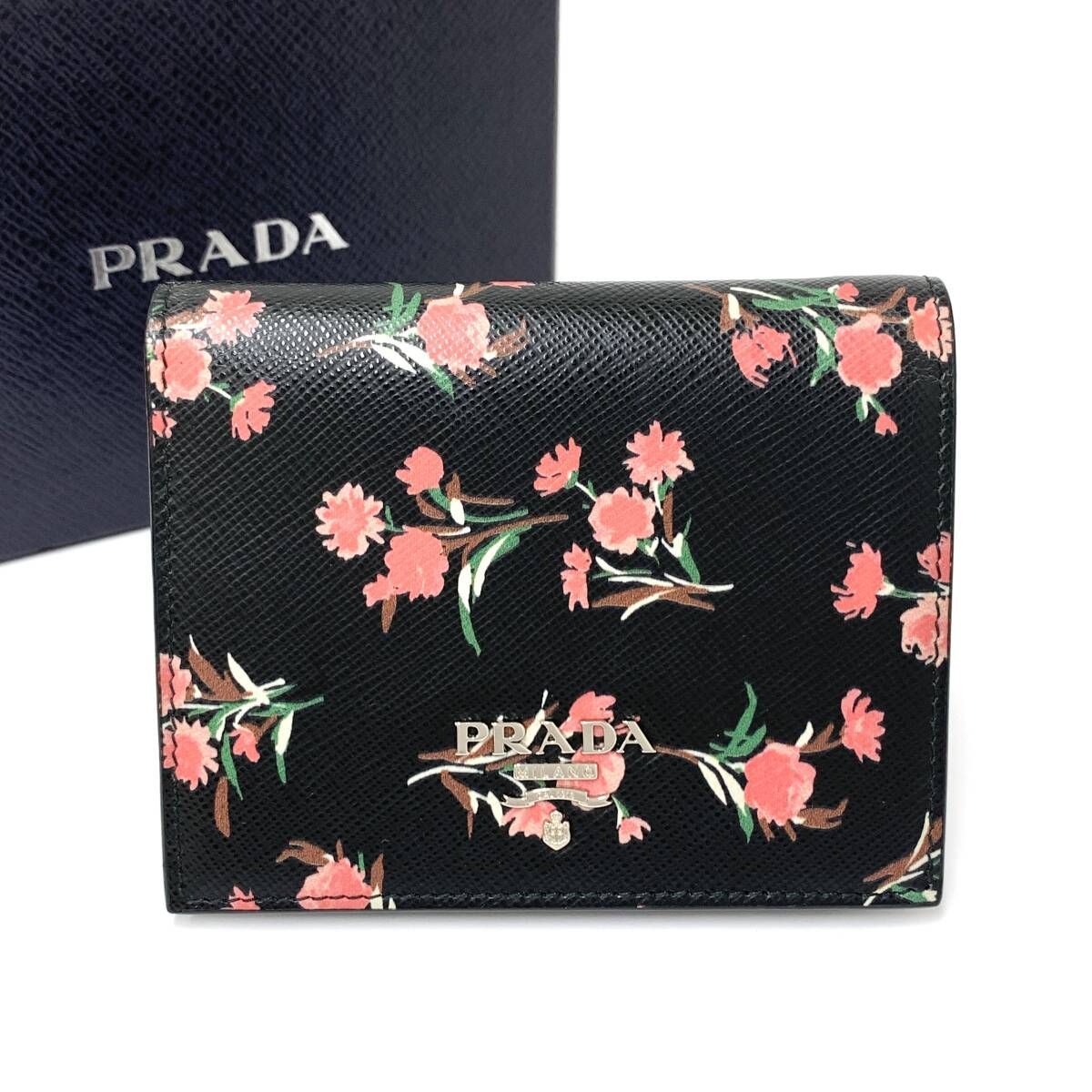 PRADA プラダ　財布 A1341 美品！格安！PRADA プラダ サフィアーノ レザー フラワー