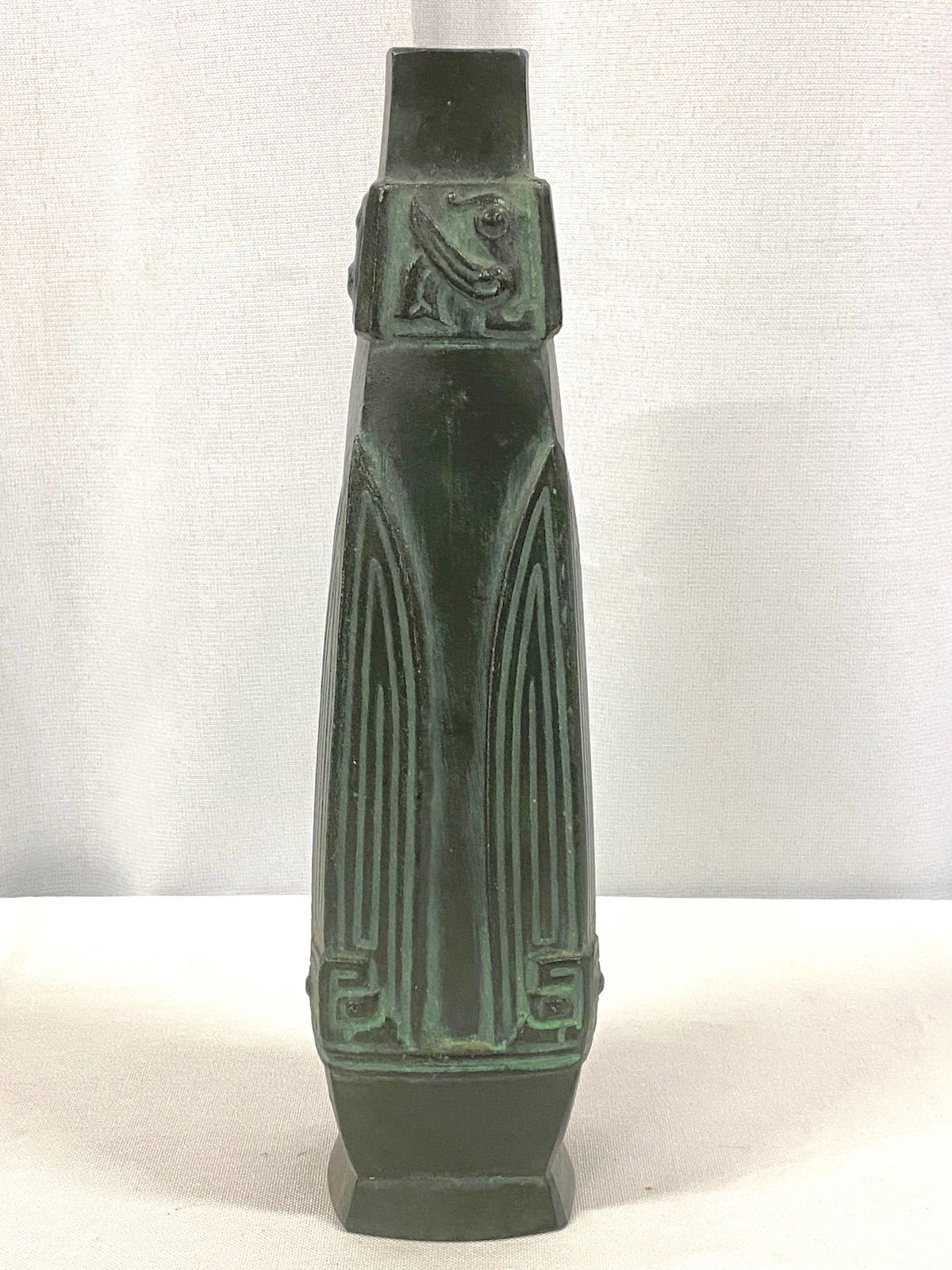 KK069】青銅 花瓶 幅約6cm 高さ約25cm 青銅器 銅器 鋳物 金属