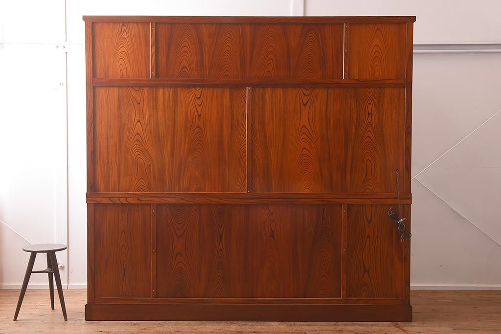 IDC 大塚家具 大道具タンス 総欅(ケヤキ)材 漆塗り 松創 R-041669