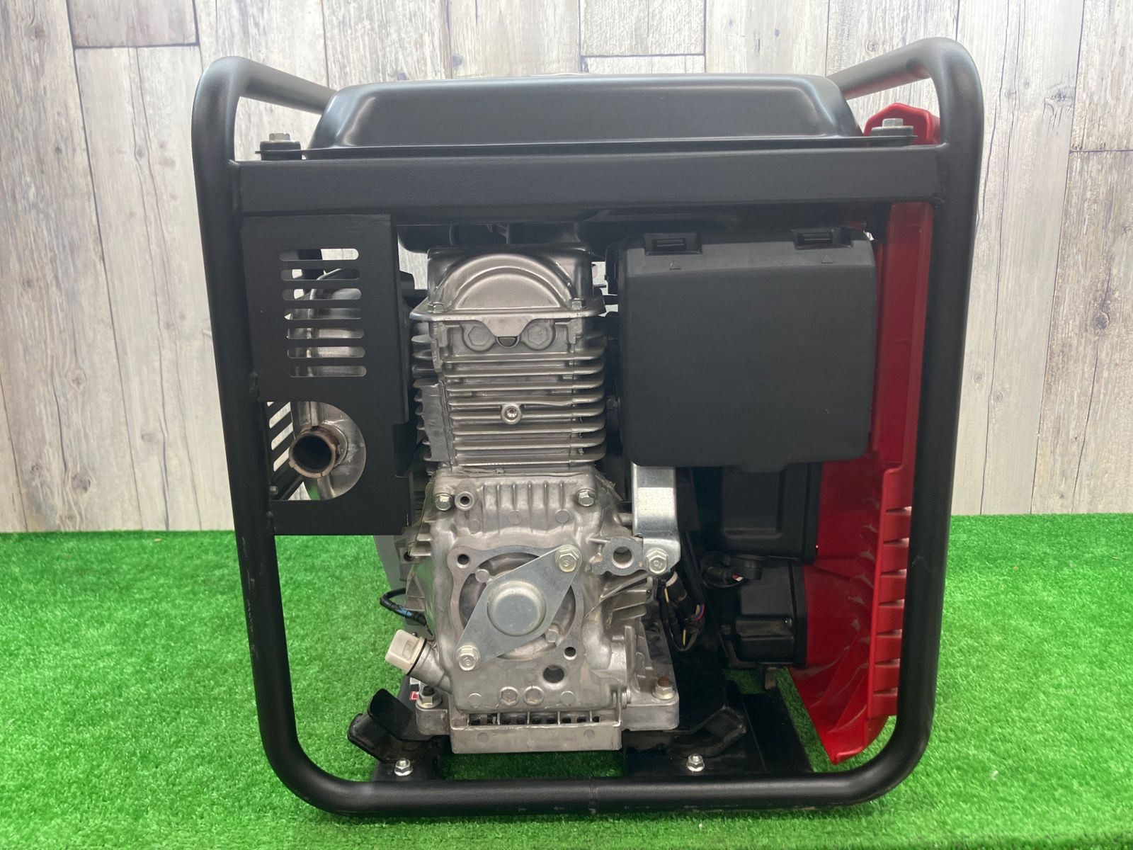 ケ*ン様 【ホンダ】 カセットボンベ式インバータ発電機 エネポ （EU9iGB） 自然大好き！ニッチ・リッチ・キャッチ インバーター ホンダ EU9iGB