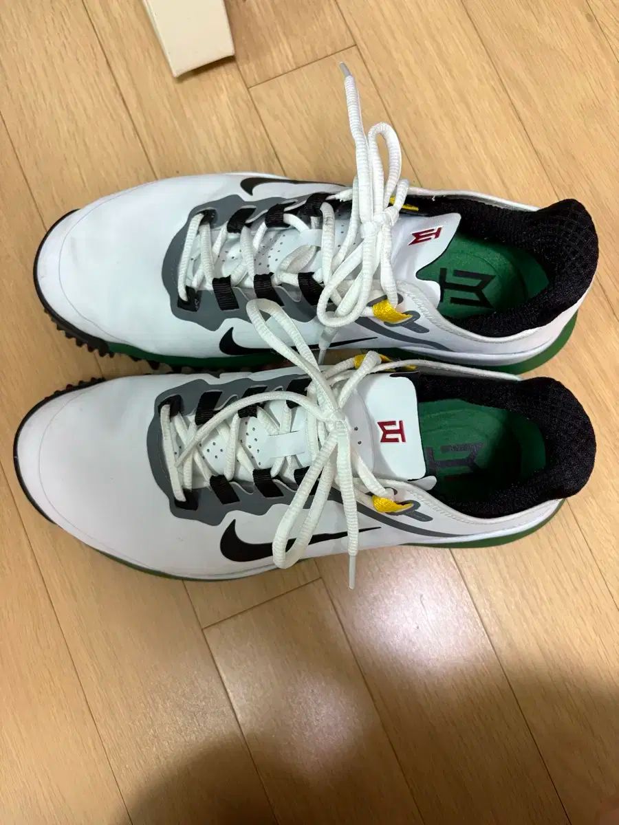 タイガー ウッズ