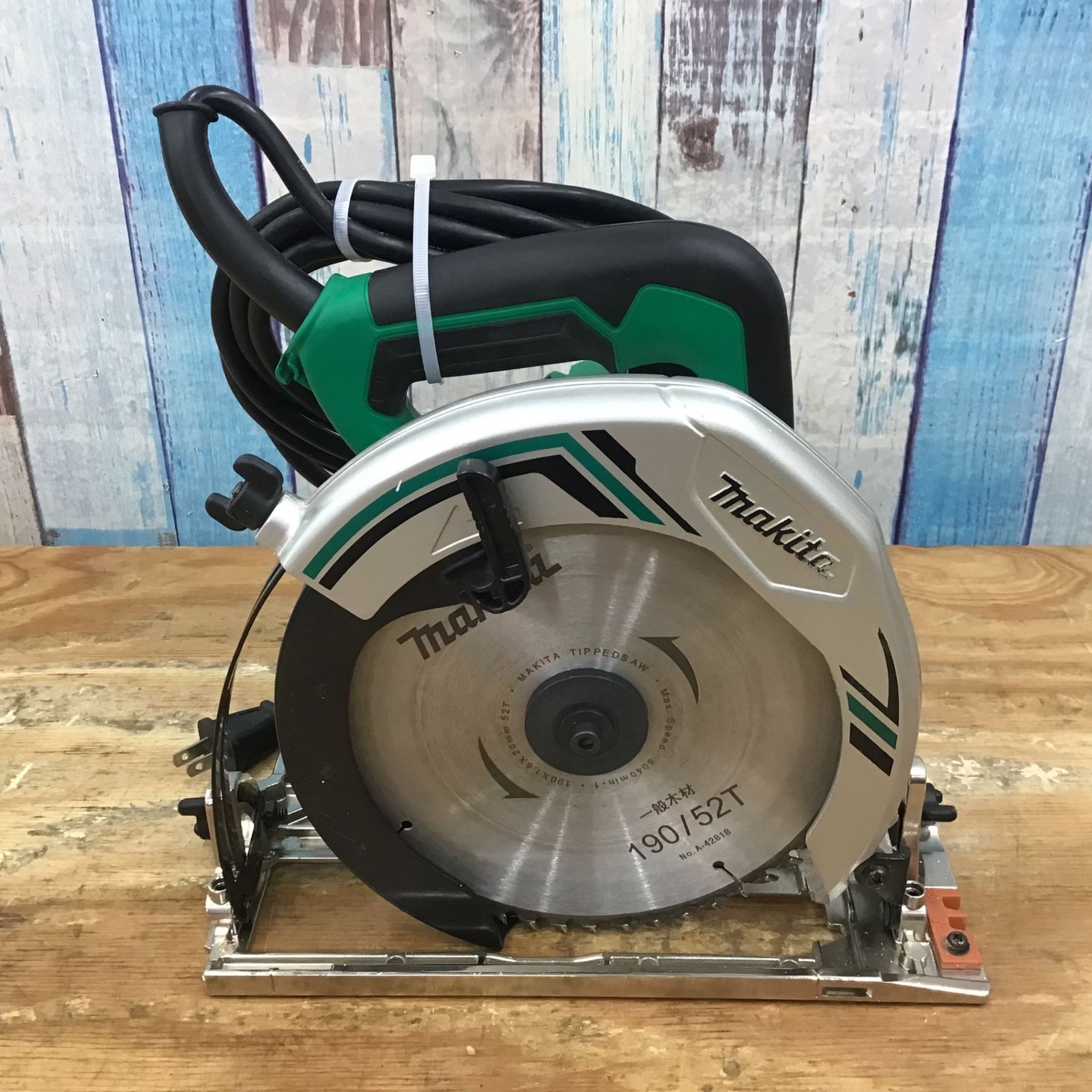 マキタ(makita) 190mm電気マルノコ  M585 DIYモデル【柏店】