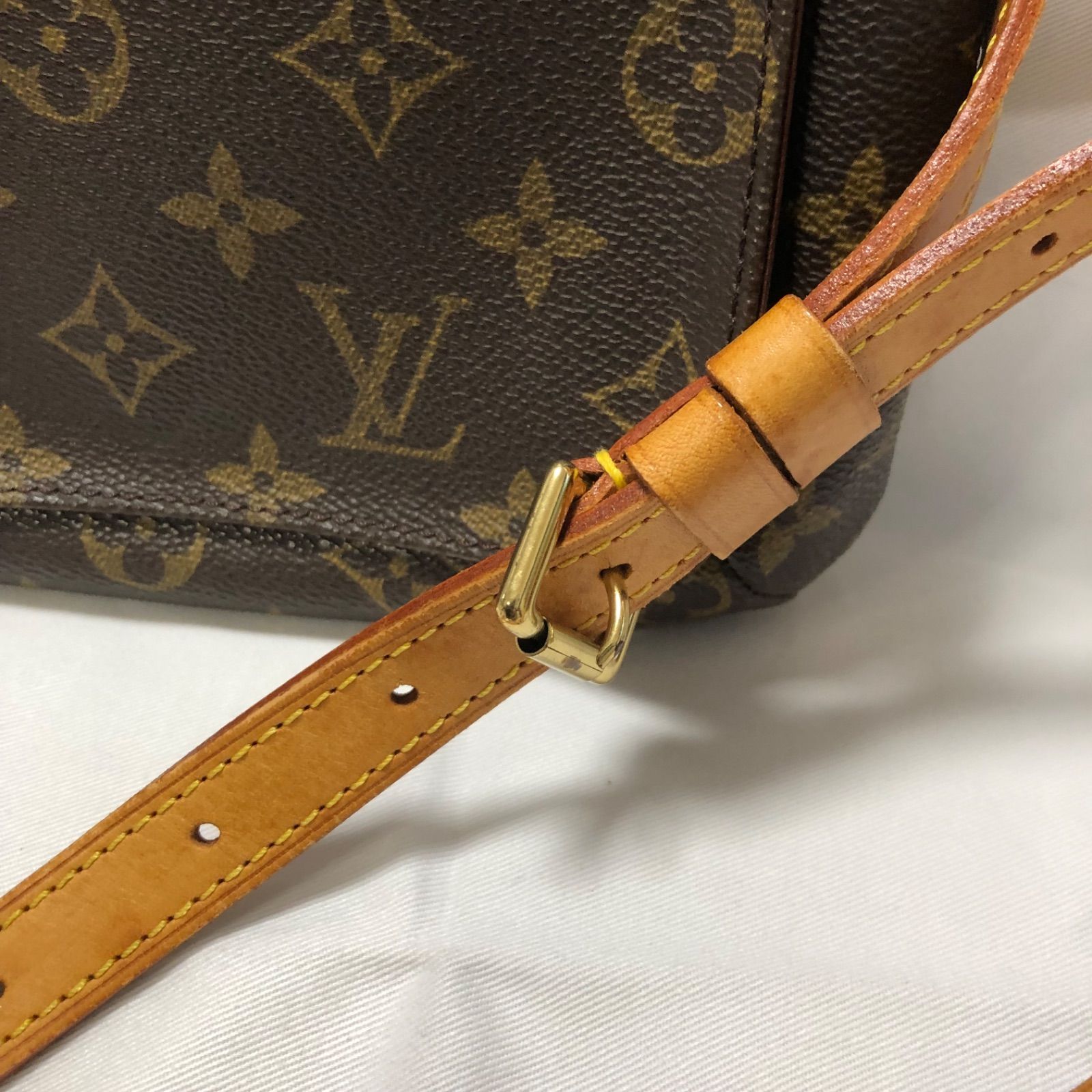 ポンパドー ビター ルイヴィトン LV モノグラム ミュゼット サルサ