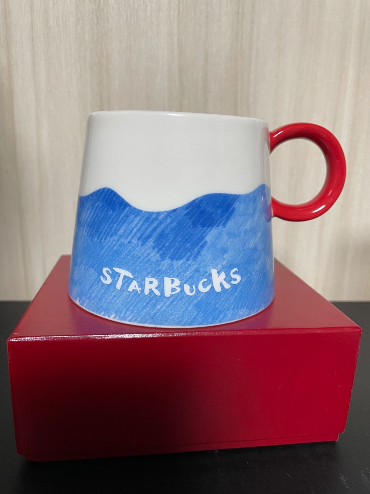 スターバックス　新品　富士山マグ