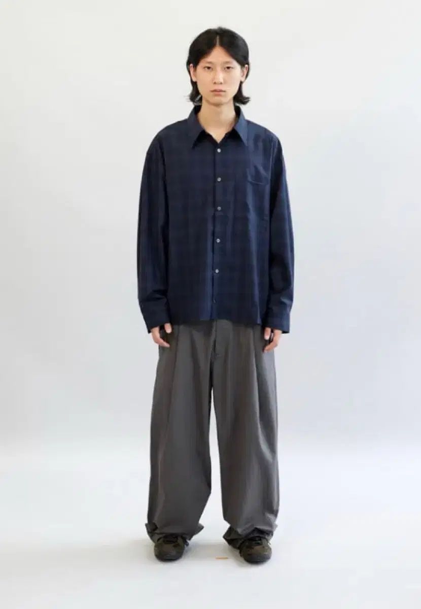 HATCHINGROOM クロップドシャツ ネイビー オンブレ 4