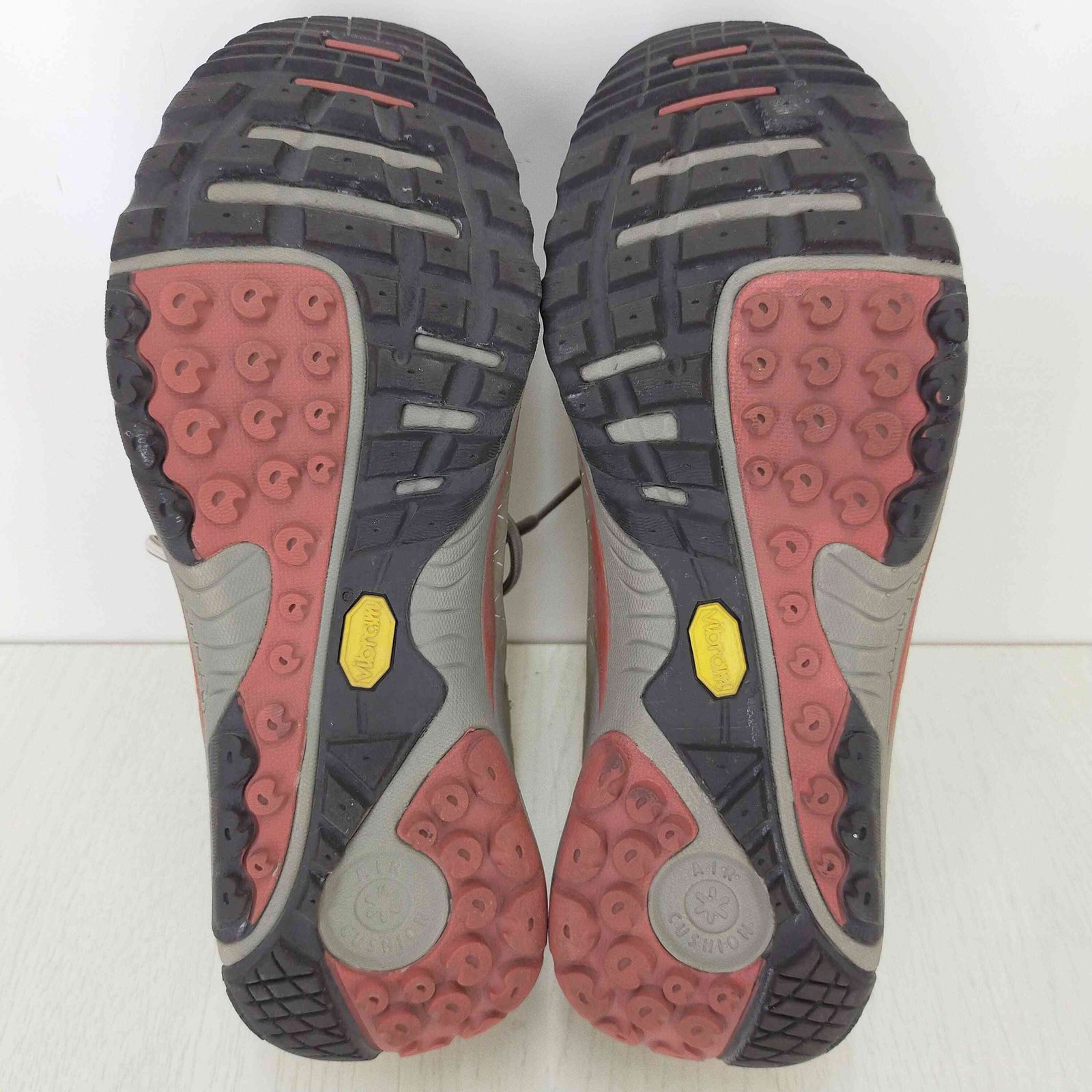 メレル MERRELL Avian Light Leather レディース EUR：38 