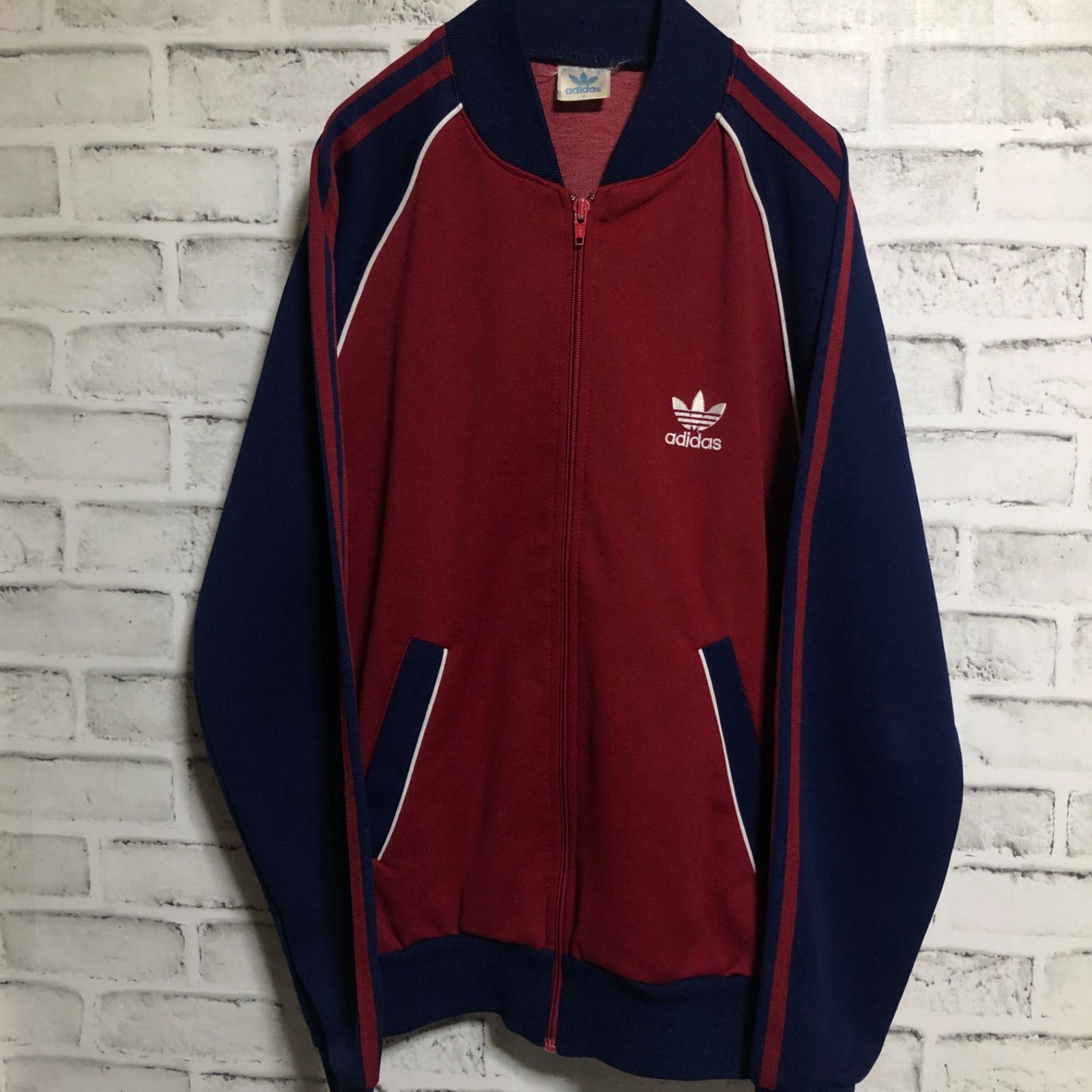 80s adidas トラックジャケット ヴィンテージ バックロゴ ラグラン 80s adidas 🇫🇷トラックジャケット 刺繍ロゴ ネイビー vintage