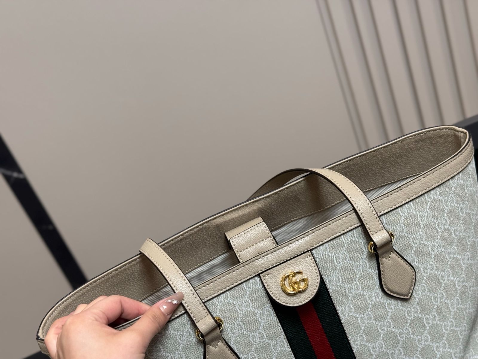 【グッチ・GUCCI】SHOPPING BAGS Gucci Shopping Bag - Etsy Canada