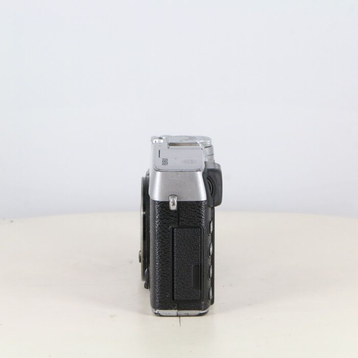中古】(フジフイルム) FUJIFILM X-E1 ボディ シルバー - メルカリ