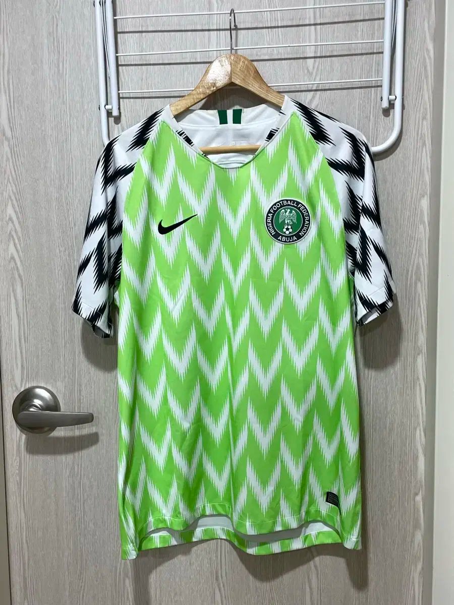 NIKE ナイキ 18 ー 19 ナイジェリア人 スタジアム ホーム ジャージ
