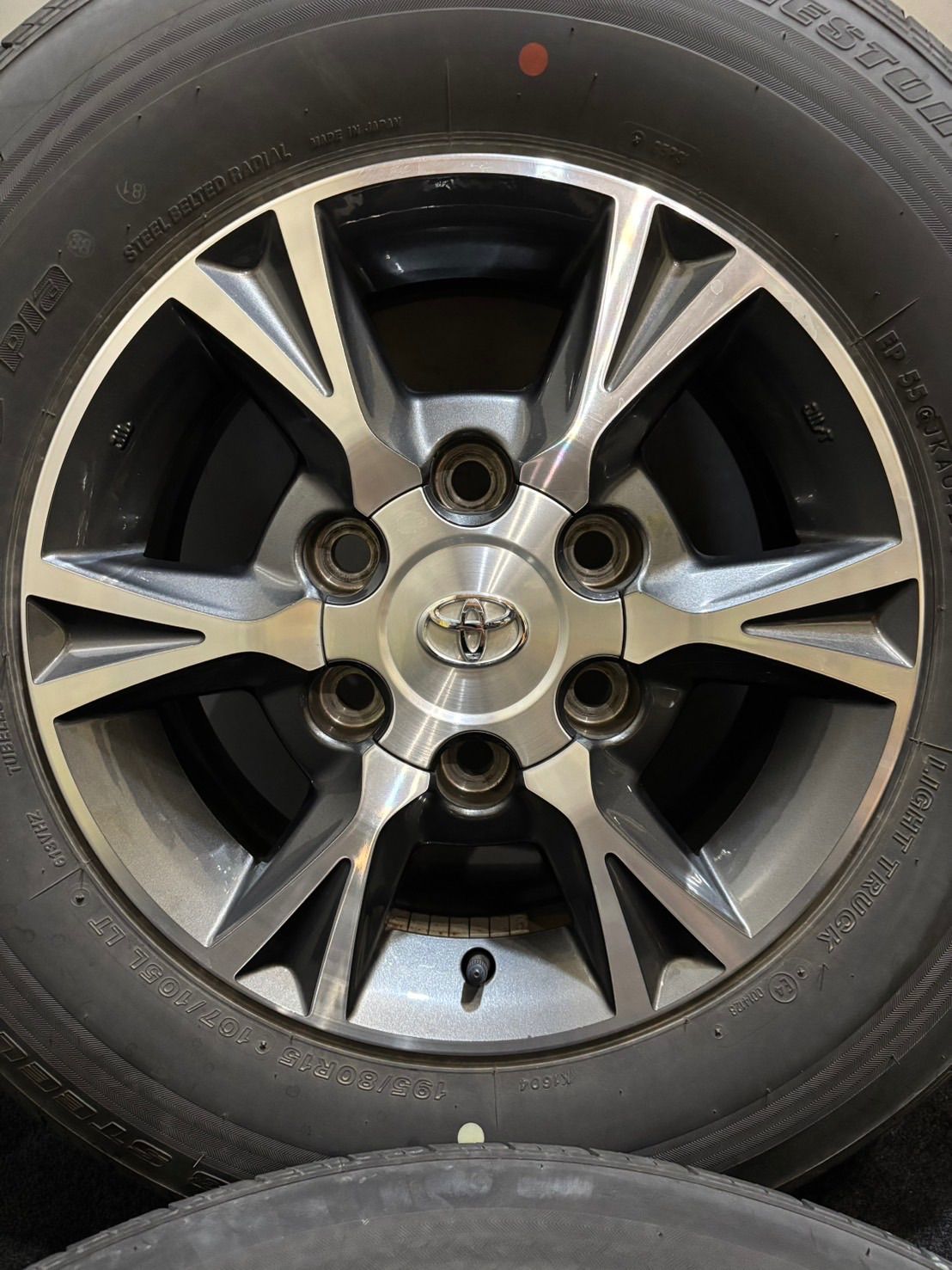 195 80R15 107 105L LT BRIDGESTONE RD613 20年製 トヨタ 200系 ハイエース 純正 OP 15インチ 6J 35 139.7 6H 夏タイヤ 4本 南7-K235