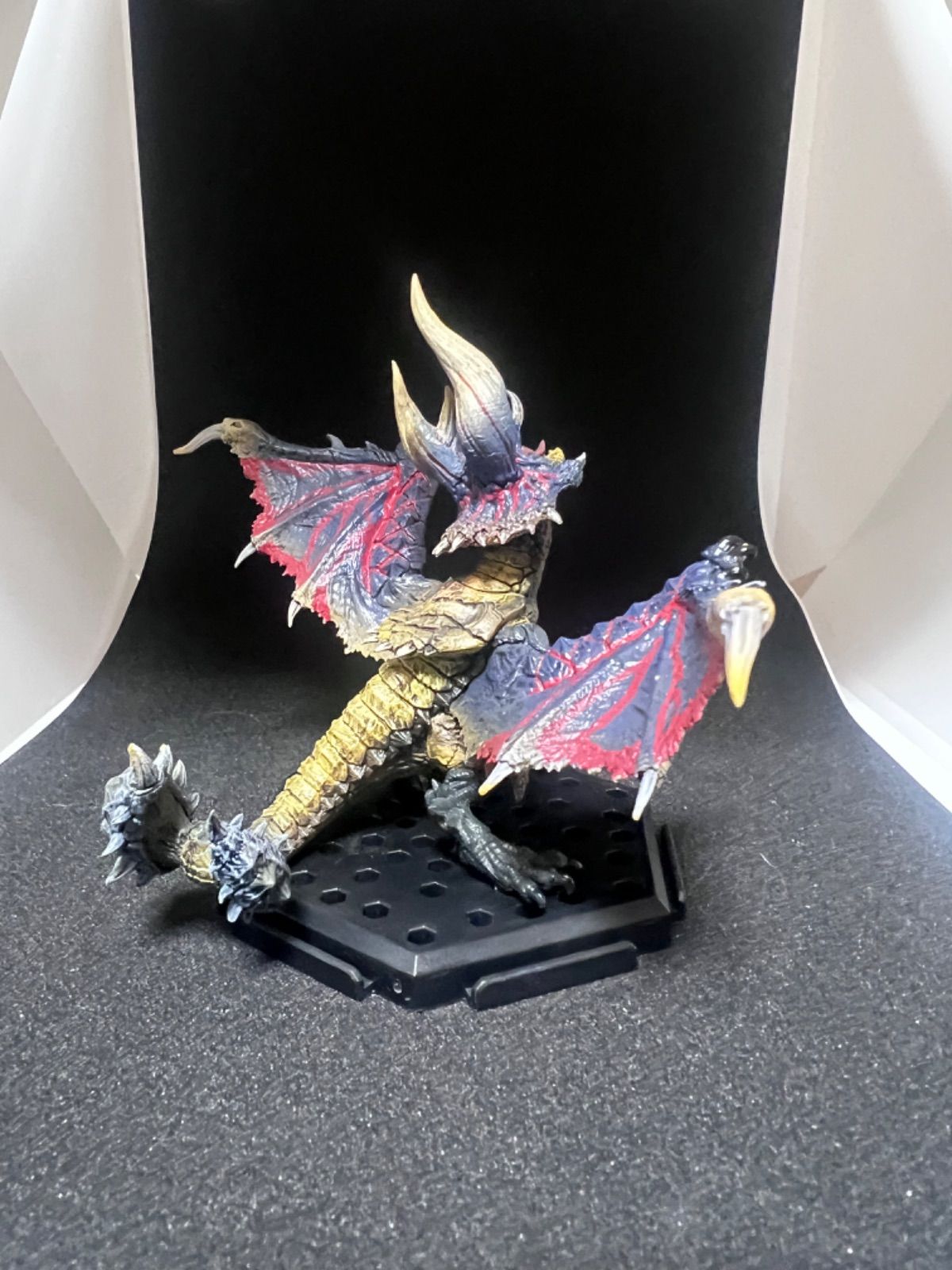 モンスターハンター 鏖魔ディアブロス フィギュア - メルカリ